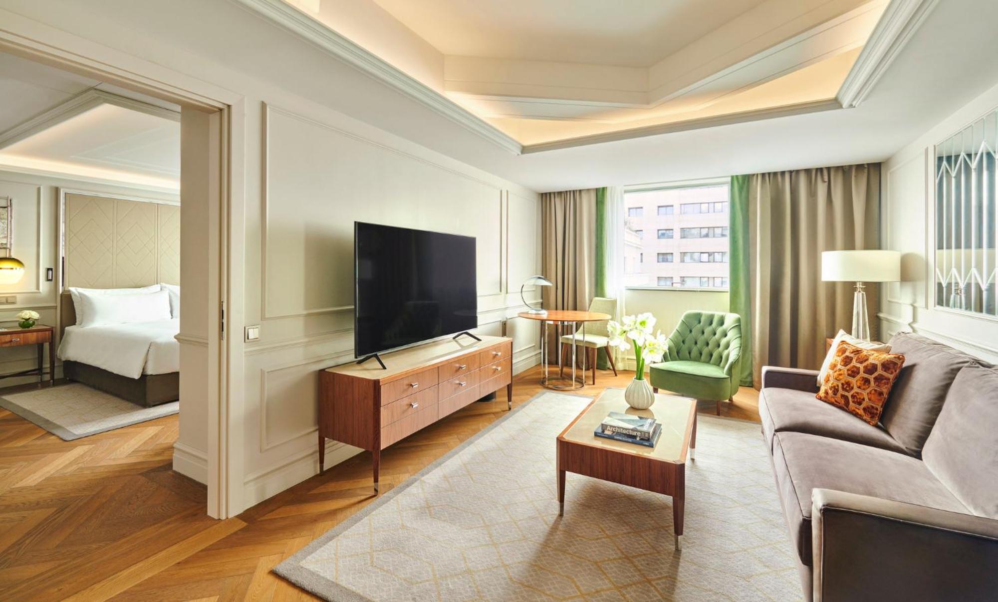 Intercontinental Athenee Palace Bucharest, An Ihg