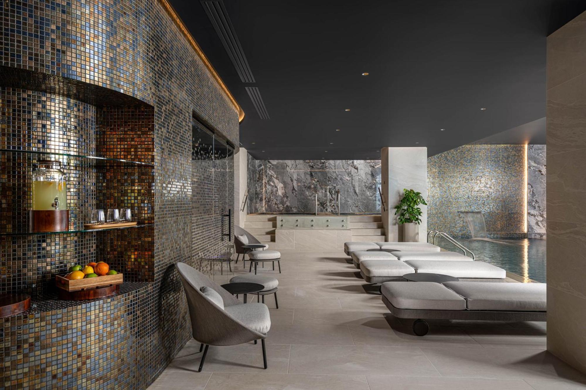 Intercontinental Athenee Palace Bucharest, An Ihg Hotel 5*